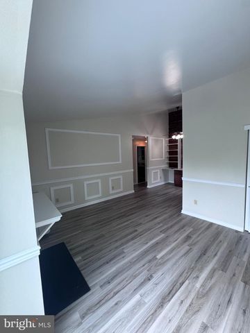 2049 LUCAS LN, Voorhees, NJ 08043