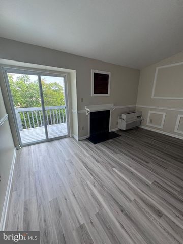 2049 LUCAS LN, Voorhees, NJ 08043