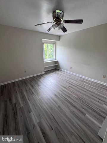 2049 LUCAS LN, Voorhees, NJ 08043