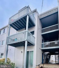 2049 LUCAS LN, Voorhees, NJ 08043