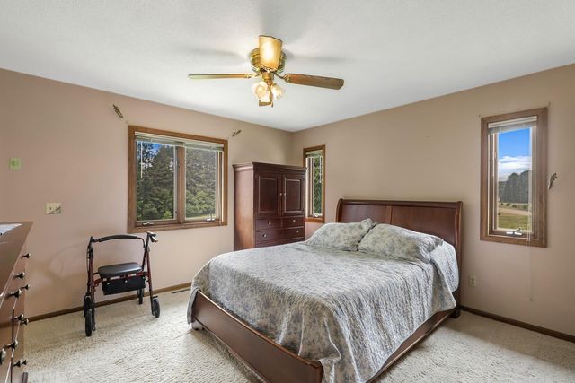 19010 Albatross Street NW, Cedar, MN 55011