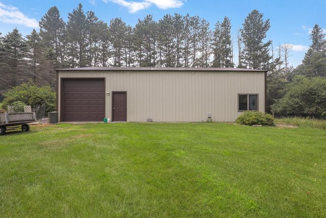 19010 Albatross Street NW, Cedar, MN 55011