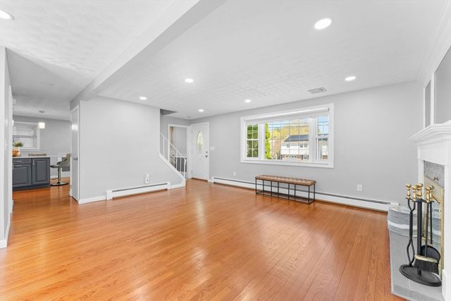 70 Westfield Dr, Brockton, MA 02301
