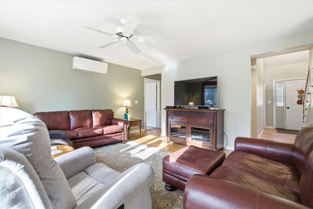 611 North Pembroke Road, Pembroke, NH 03275