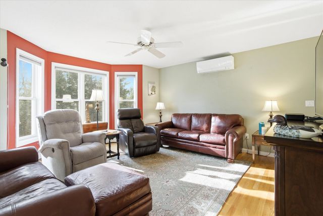 611 North Pembroke Road, Pembroke, NH 03275