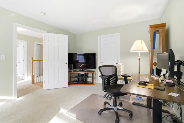 611 North Pembroke Road, Pembroke, NH 03275