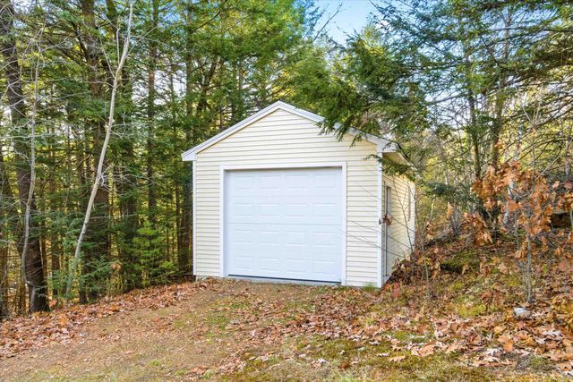 611 North Pembroke Road, Pembroke, NH 03275