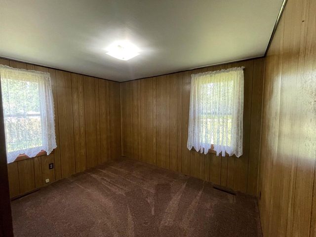 N10012 DARDIS LAKE LANE, Phillips, WI 54555