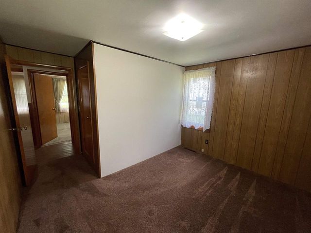 N10012 DARDIS LAKE LANE, Phillips, WI 54555