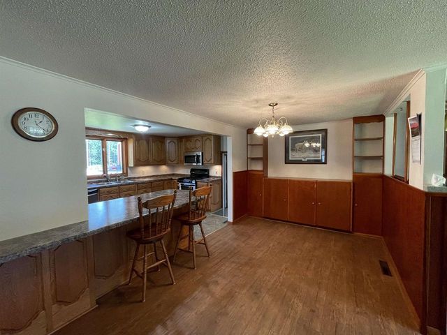 N10012 DARDIS LAKE LANE, Phillips, WI 54555