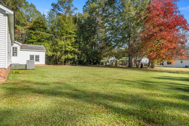 401 Kimball Ave., Hattiesburg, MS 39401