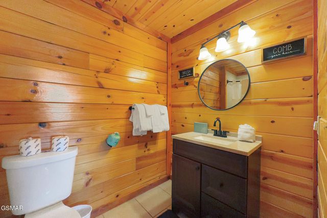 1244 Bird Nest Way, Sevierville, TN 37862