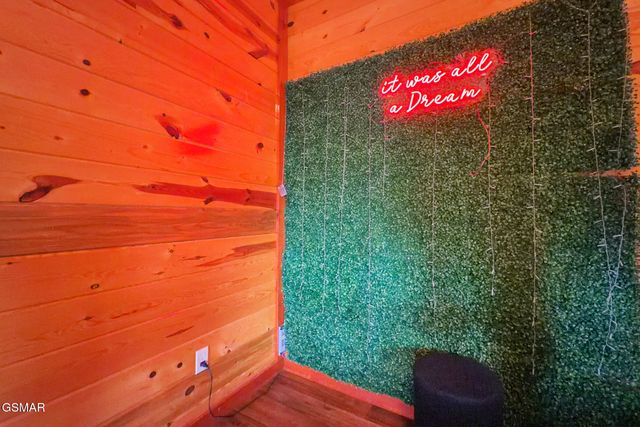 1244 Bird Nest Way, Sevierville, TN 37862