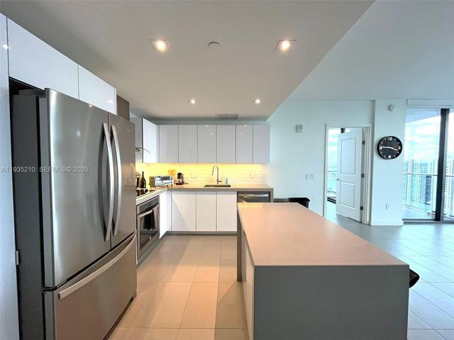 1600 NE 1st Ave 3606, Miami, FL 33132