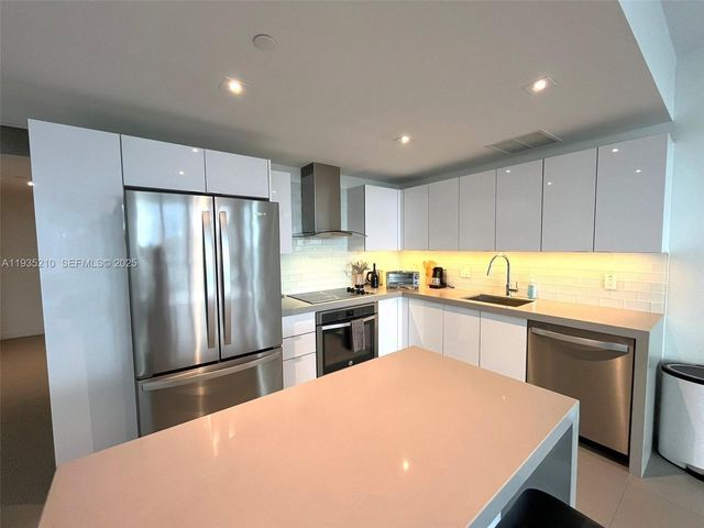 1600 NE 1st Ave 3606, Miami, FL 33132