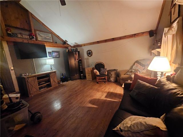 5 Broad Street, Manchester, NY 14432
