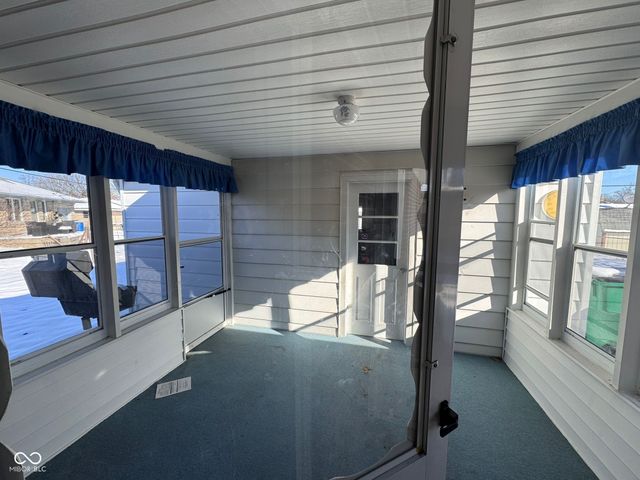 2333 Winton Avenue, Speedway, IN 46224