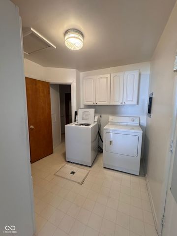 2333 Winton Avenue, Speedway, IN 46224