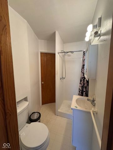 2333 Winton Avenue, Speedway, IN 46224