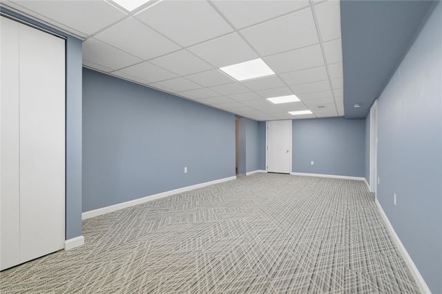 409 Victoria St, West Mifflin, PA 15122