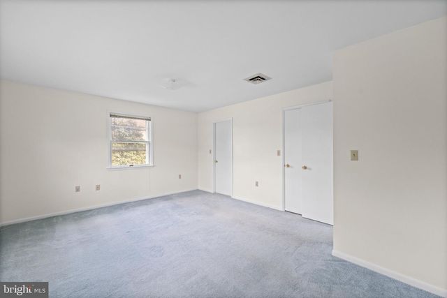 903 MANOR DR, Harrisburg, PA 17113