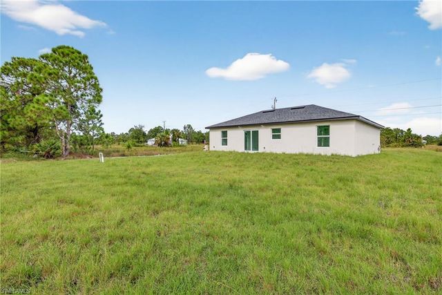 1108 Eauclaire ST E, Lehigh Acres, FL 33974