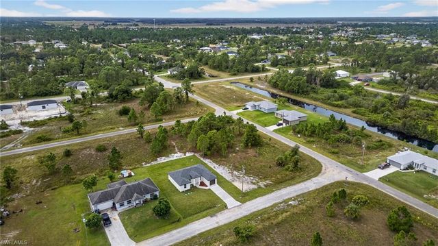 1108 Eauclaire ST E, Lehigh Acres, FL 33974