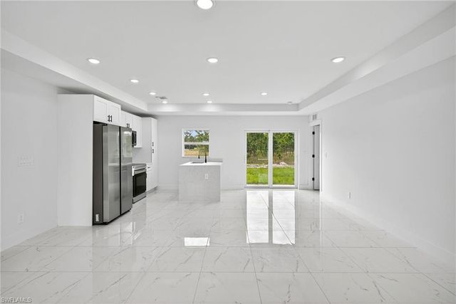 1108 Eauclaire ST E, Lehigh Acres, FL 33974