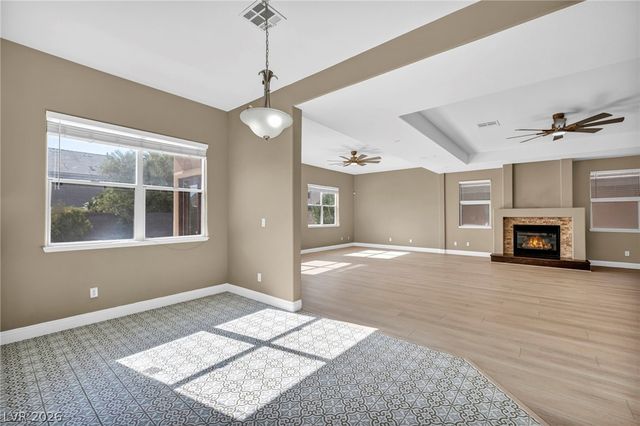6025 East Rabbit Track Street, Las Vegas, NV 89130