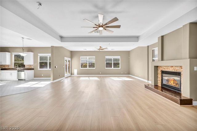 6025 East Rabbit Track Street, Las Vegas, NV 89130