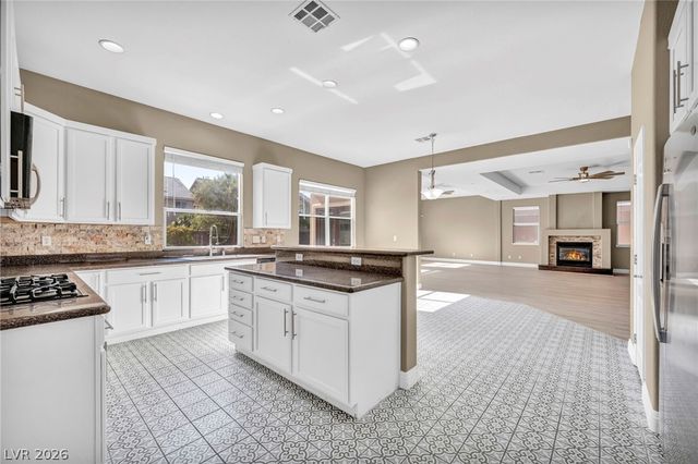 6025 East Rabbit Track Street, Las Vegas, NV 89130