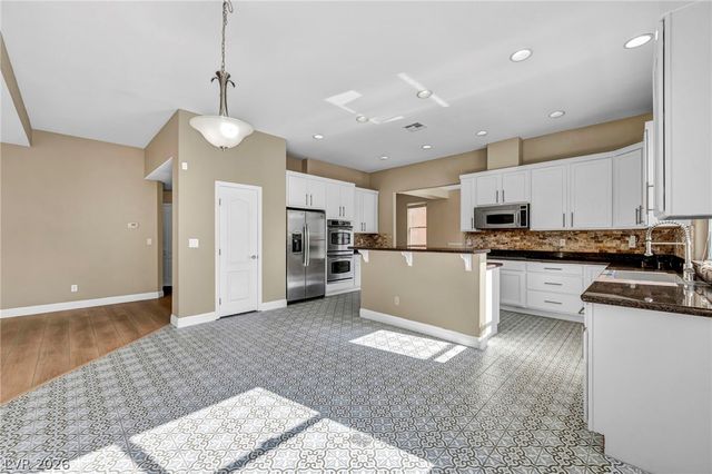 6025 East Rabbit Track Street, Las Vegas, NV 89130
