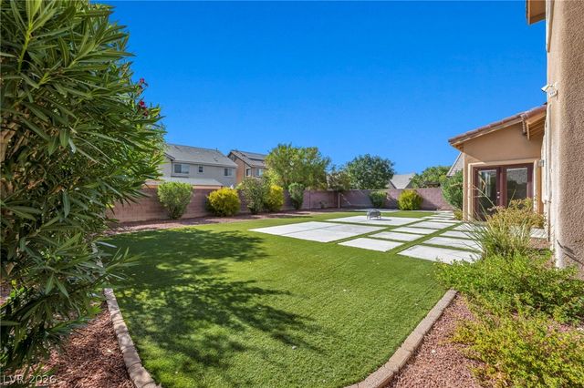6025 East Rabbit Track Street, Las Vegas, NV 89130