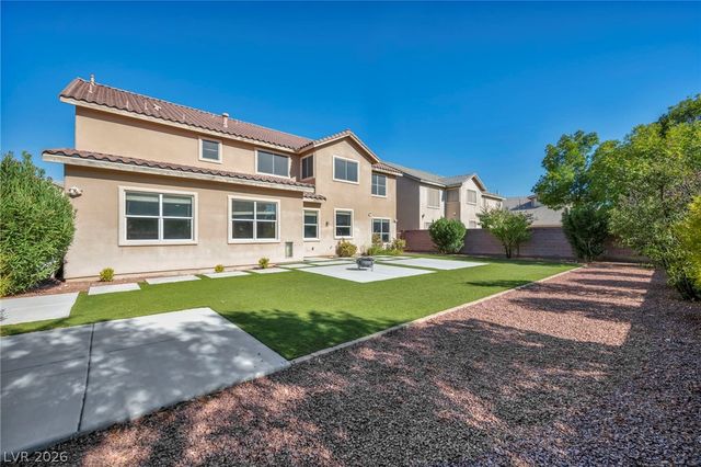 6025 East Rabbit Track Street, Las Vegas, NV 89130