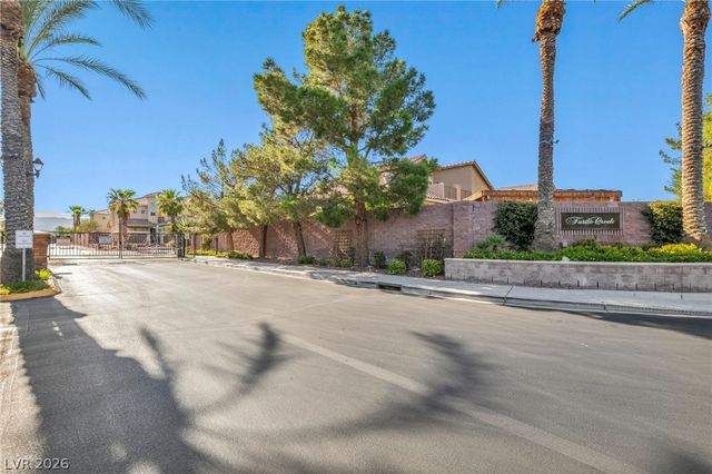 6025 East Rabbit Track Street, Las Vegas, NV 89130
