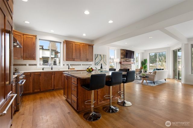 7630 129th Avenue SE, Newcastle, WA 98056