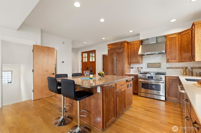 7630 129th Avenue SE, Newcastle, WA 98056