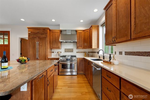 7630 129th Avenue SE, Newcastle, WA 98056