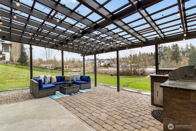 7630 129th Avenue SE, Newcastle, WA 98056