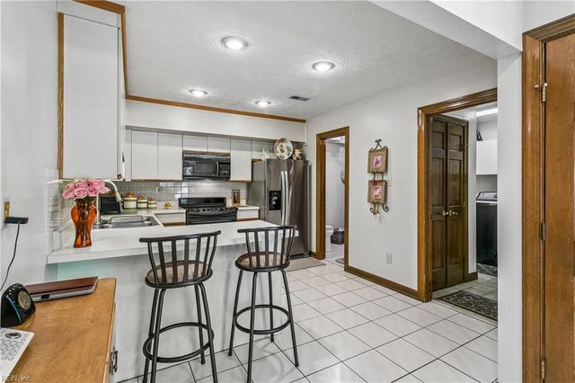 688 Fairfax WAY, Williamsburg, VA 23185