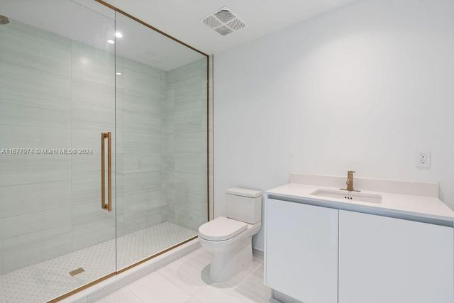 2678 Tigertail Ave PH1, Miami, FL 33133