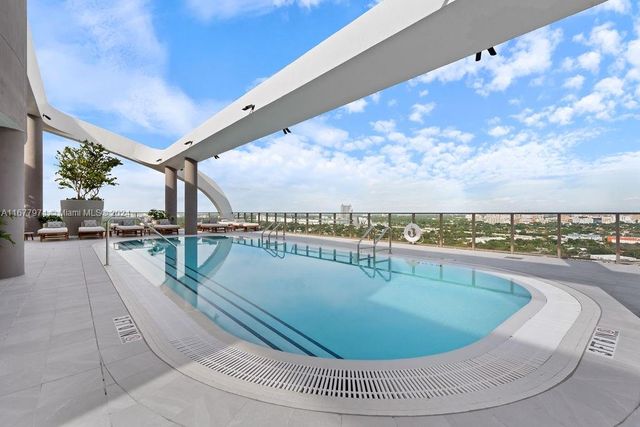 2678 Tigertail Ave PH1, Miami, FL 33133