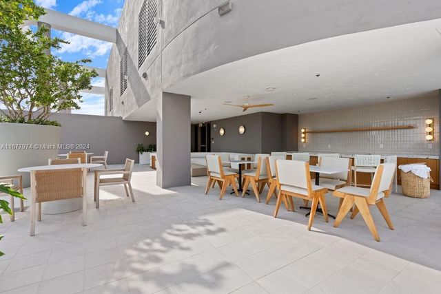 2678 Tigertail Ave PH1, Miami, FL 33133