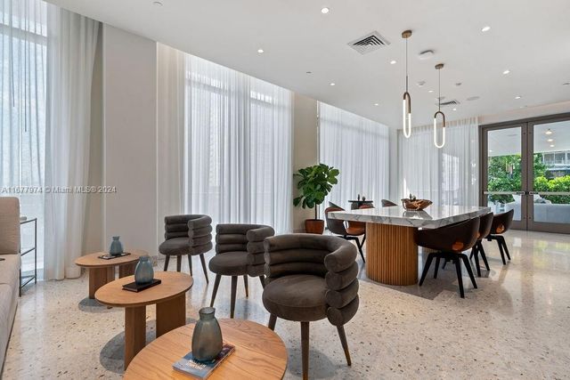 2678 Tigertail Ave PH1, Miami, FL 33133