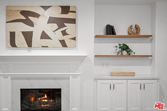 11115 Acama Street 104, Studio City, CA 91602