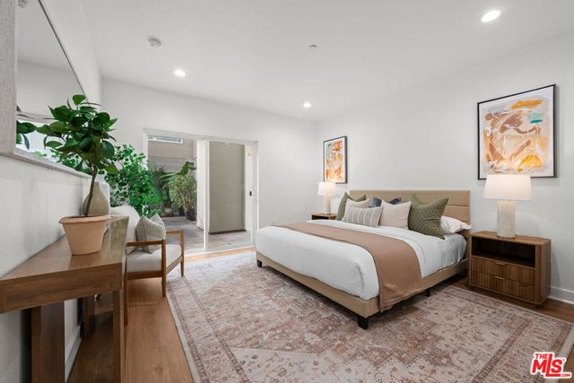 11115 Acama Street 104, Studio City, CA 91602