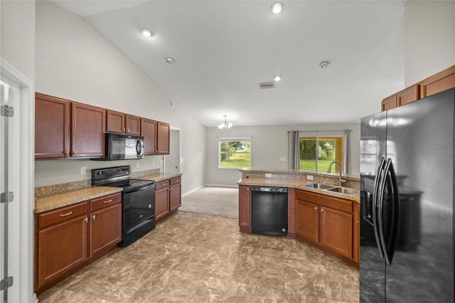 6250 SW 116TH STREET ROAD, Ocala, FL 34476