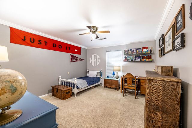1678 Charlee Avenue, Fayetteville, AR 72703