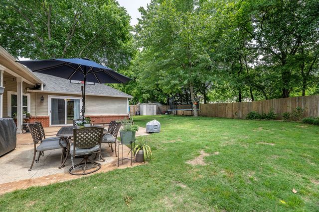 1678 Charlee Avenue, Fayetteville, AR 72703