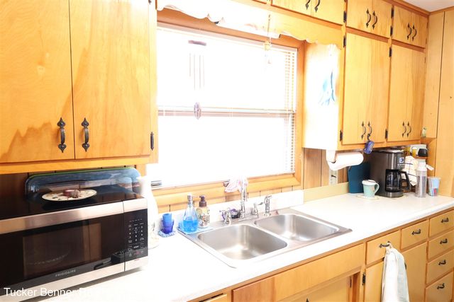 7764 E Saint Huberts Trail, Hesperia, MI 49421